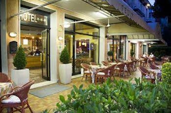 Hotel Felix Pindemonte Lido di Jesolo Exterior foto